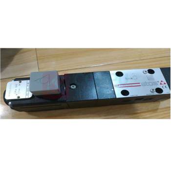 ATOS 比例减压阀 RZMO-A-030/ 210 适用介质 液压油，材质：铸铁，适用温度：常温 