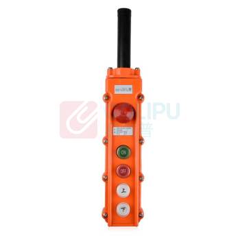 施耐德 Schneider 吊车控制按钮盒 PBXA08YY 符合IEC标准认证 : 具有UL、CSA认证 防护等级高达IP65双重绝缘的聚丙烯外壳螺丝夹紧接线 