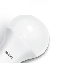 飞利浦 PHILIPS 球泡 5W E27 6500K 220V / 12个/箱 恒亮型LED小球泡真彩版