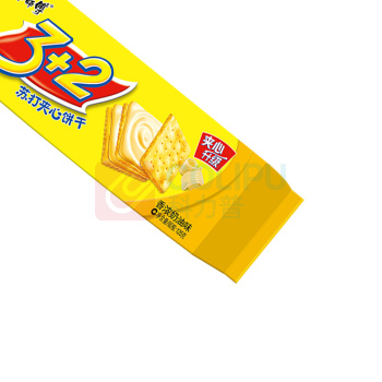 康师傅 Master Kong 3+2苏打夹心饼干 香浓奶油味 125g/袋 24袋/箱