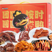 周黑鸭 团圆鸭礼盒 1008g