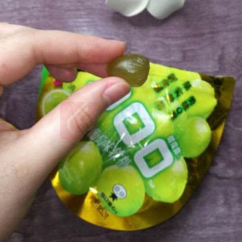悠哈 UHA 爆浆果汁 酷露露软糖 白葡萄 52g/袋 72袋/箱