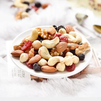 沃隆 WoLong 每日坚果惠享款 750g