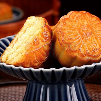 稻香村 月饼礼盒团圆佳礼 600g 12饼6味  (备注：50g蛋黄莲蓉月饼*2；50g奶油椰蓉月饼*2；50g糖醇黑芝麻月饼*2；50g传统豆沙月饼*2；50g传统枣泥月饼*2；50g传统五仁月饼*2；)