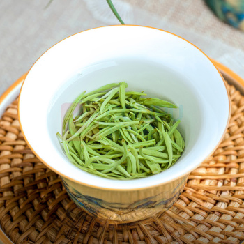 七口香 碧螺春绿茶青罐礼袋装 250g