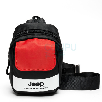 Jeep 户外旅行胸包 J013078287 18*13*5cm (品牌黑/烈焰红(随机发货)) 户外旅行胸包