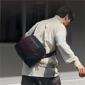 爱华仕 OIWAS 象影系列单肩包 OCK5756 中号X1