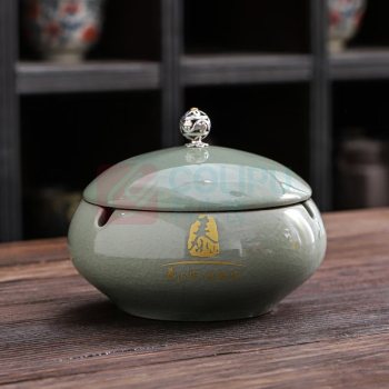 泰山 青瓷 烟缸