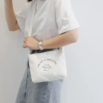 定制 单肩斜挎迷你包 15*20*5cm (起订量300个,材质:牛津布)