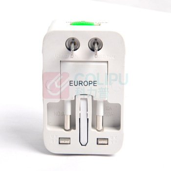三堡 国际通用旅行电源转换器 SMB-100