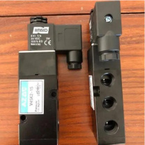 AMISCO 电磁换向阀(二位五通) v45k2-15 1.5-9kgf/cm2