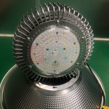 迈越 厂房灯色温6500K-AC220V防护等级:IP43灯罩角度:120度 250W