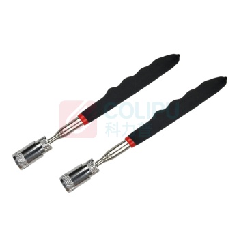 安赛瑞 LED灯强磁性伸缩捡拾器 410024 材质:不锈钢杆+LED灯头 尺寸:伸展长度79cm 收缩长度19cm 管径3.6mm7mm 重量:80g