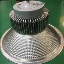 迈越 LED工矿灯色温6500K-AC220V防护等级:IP43灯罩角度:120度 吊装200W