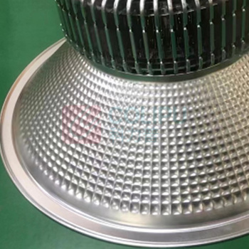 迈越 LED工矿灯色温6500K-AC220V防护等级:IP43灯罩角度:120度 吊装200W
