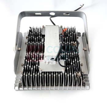 奇辰 QICHEN 免维护LED泛光灯 QC-FL042-A/L200W