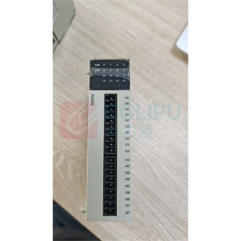 汇川 PLC-CPU AD模块 AT16S0R 25*95*65mm 带程序A08AI