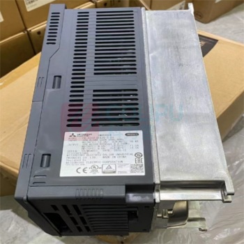 三菱 uni 变频器 FR-A840-00250-2-60