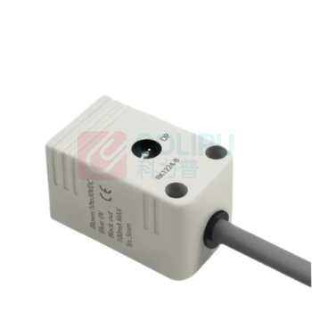 IGIFTFIRE 电感式传感器 PNP-LE20SF05DPO PNP方形