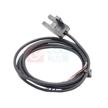 欧姆龙 OMRON 微型光电传感器 EE-SX672WR 1M