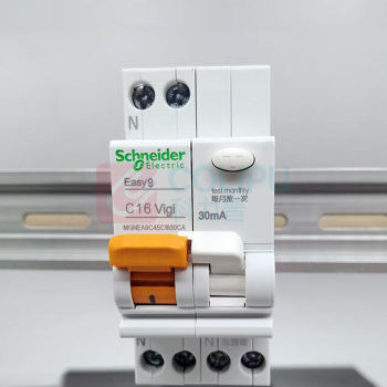 施耐德 Schneider 空气开关 Easy9
