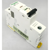 施耐德 Schneider 小型断路器 IC65N-1PC-6A