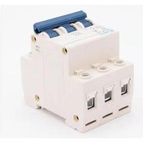 宏泰 小型断路器 HTM3-63H-3P-AC230/400V-63A 额定工作电流:63A,级数:3P