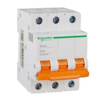 施耐德 Schneider 空气开关 EA9AN3PC40A 3P C40A E9系列小型家用微型断路器 空开 不带漏保
