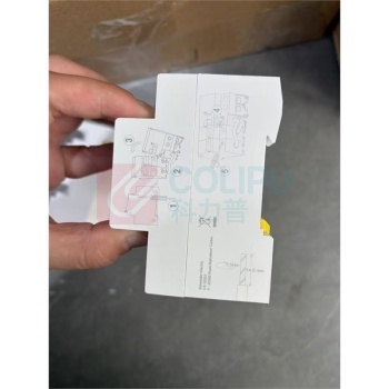 施耐德 Schneider 漏电保护器 Vigi C120/4P/300mA