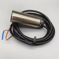施耐德 Schneider 接近开关 XS118BLFAL2 交流两项