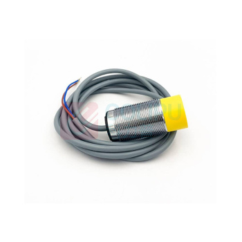 百塔 接近开关 SQ11E3020-397-188 100-300MA 6-36V DC