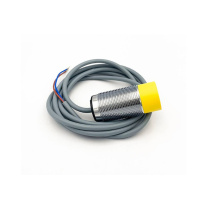 百塔 接近开关 SQ11E3020-397-188 100-300MA 6-36V DC