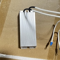 台达 刹车制动再生电阻 BR040W070 100*40*20MM 长宽高
