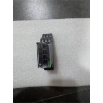施耐德 Schneider 电压测里继电器 RM22-UA33/MR