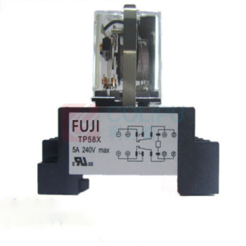 FUJI 小型继电器 HH52P-L 带插座 