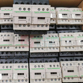 施耐德 Schneider 四极接触器 LC1K09008B7