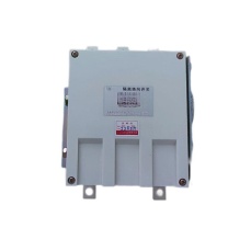 昊运 选择开关 HY1.5-C-02-01 隔离换向开关 底板类型:PC操作机构:普通操作机构辅助触头形式:2付辅助触头安装方式:导轨式