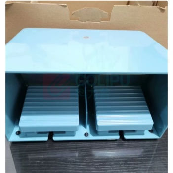 施耐德 Schneider 脚踏开关 XPEM5100D