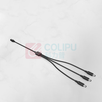 汇君 HJUN DC5.5*2.1mm一分二视频监控延长线电源分配线5A12V 一母分三公40cm【3A】 DC-40-1z3