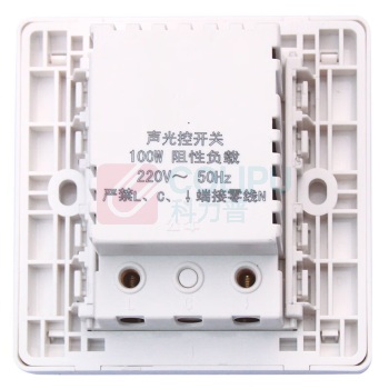 公牛 BULL 面板声控光控86型墙壁插座开关 G07D107D 86*86mm