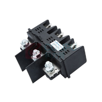 图形 0.4kV开关一次接插件(动触头) MCZC1-400A 额定电压690V 额定电流400A 3P (本色)