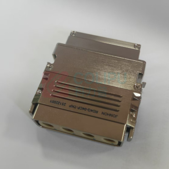 中航光电 LVDS接口45-31 RD4Q-04CF-TKF 8*20*4mm