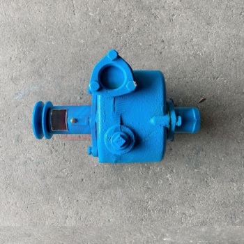潍柴 水泵总成 装载机ZL30E 630-1307010