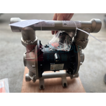 固德 气动隔膜泵 QBY3-40PTFF 流量170L/MM 扬程84米 入口直径1/2 不锈钢304