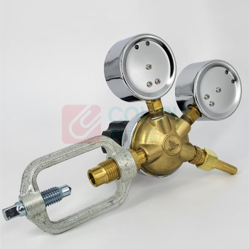 上减 乙炔减压器 YQE-03 0.25×4MPa 输入螺纹框架扎栏 输出螺纹M16×1.5 不包含第三方检定