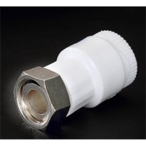 日丰 PPR活接直接 dn20 S2 活接G1/2”F (白色)