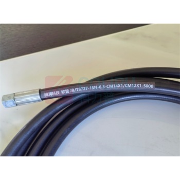 棫润科技 软管 JB/T8727-1SN-6.3-CM14X1/CM12X1-5000 通径:DN6;耐压:20MPa,长度:5米一端M14X1 74°内锥,一端M12X1 74°内锥,两端接头不锈钢