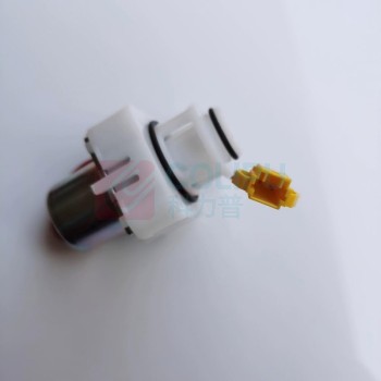 TOTO 电磁阀 DUE603 16mm 适用蹲便感应马桶冲水阀配件 电动 16mm 0.03MPA 黄头