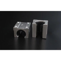 三通正一 直线轴承 安装孔距31mm×33mm 滑动轴直径16 