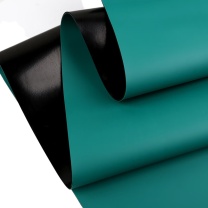 康格雅 耐高温车间实验室防护胶皮垫 KGY-TD1500-10000-2 1.5米*10米*2mm (绿黑色)
